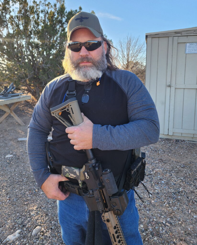 Hunter Elliott, Range Hot website